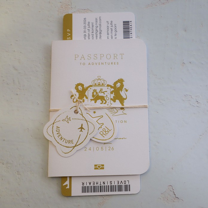 STAPEL Trouwkaart - Paspoort en Boarding Pass Goud